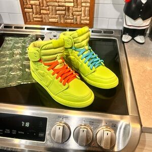 Jordan Retro 1 AJKO Billie Eilish Ghost Green size W13 M11.5 (I CLEANED THEM UP)